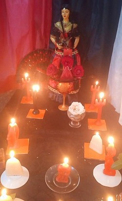RITUAIS COM A FORÇA DAS VELAS E BENZIMENTOS