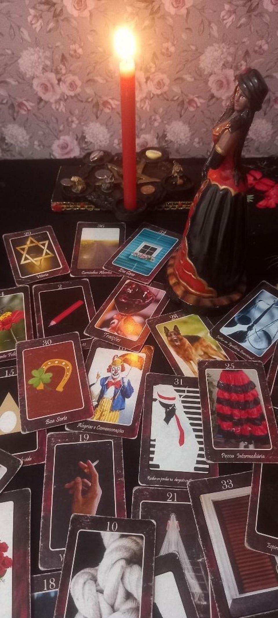 TAROT DA RAINHA MARIA PADILHA